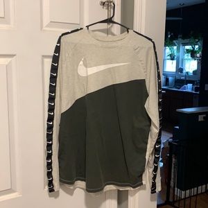 Nike long sleeve shirt